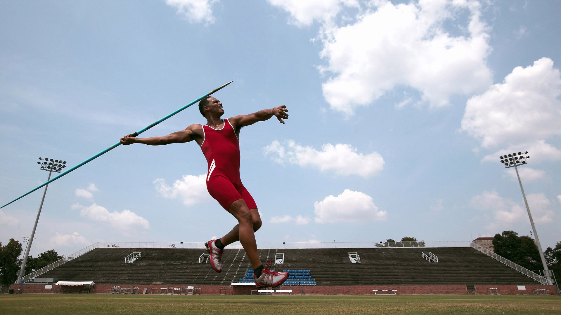 马克西姆·格鲁塞展现顶尖蝶泳实力，马克西姆和海格
